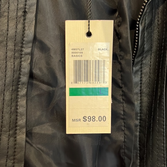 Studio M Black jacket, never worn - Picture 3 of 7